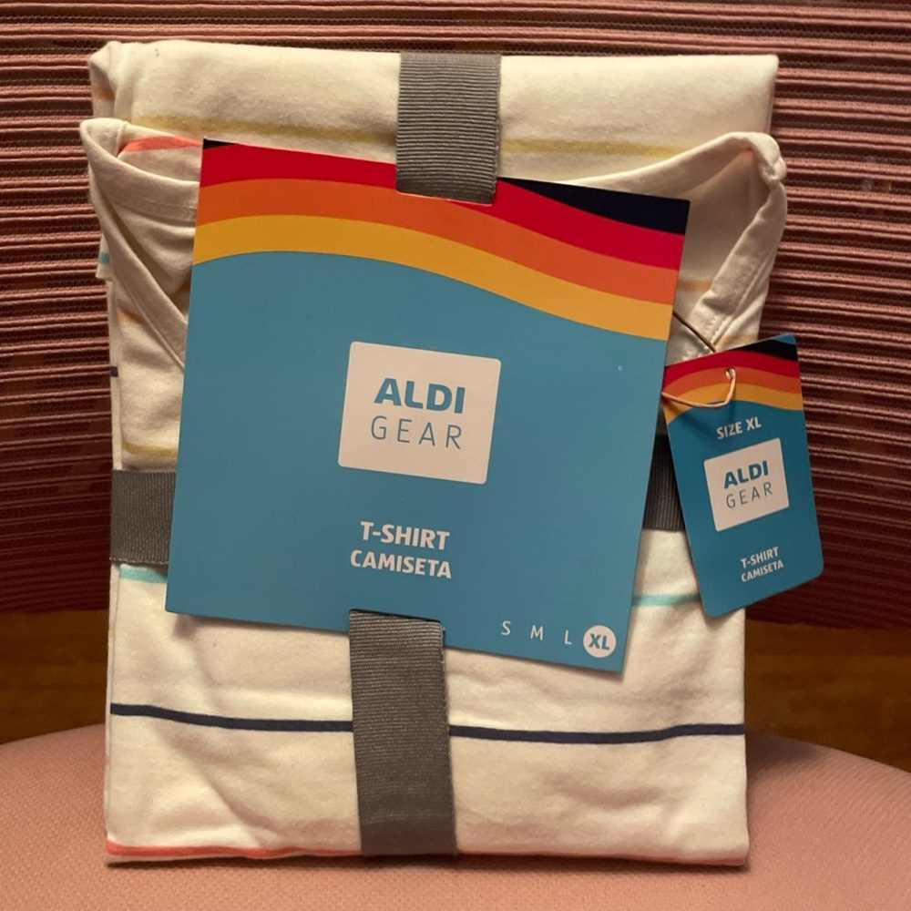 NWT Aldi Gear 2025 Women's XL stripped Crew Neck T-shirt